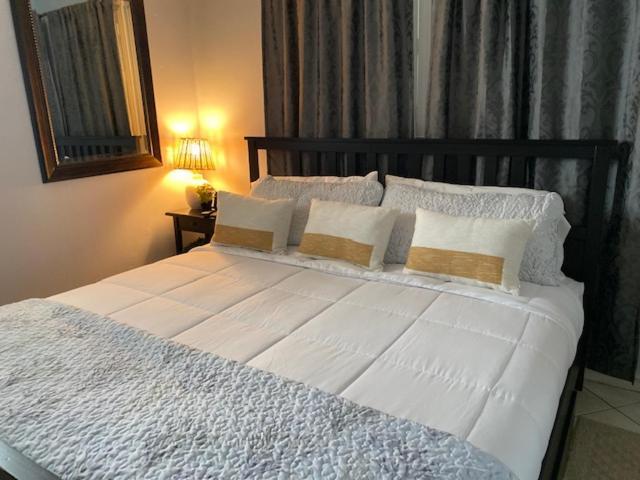 Modern 2/1 Apt Near Midtown And Beaches 마이애미 외부 사진