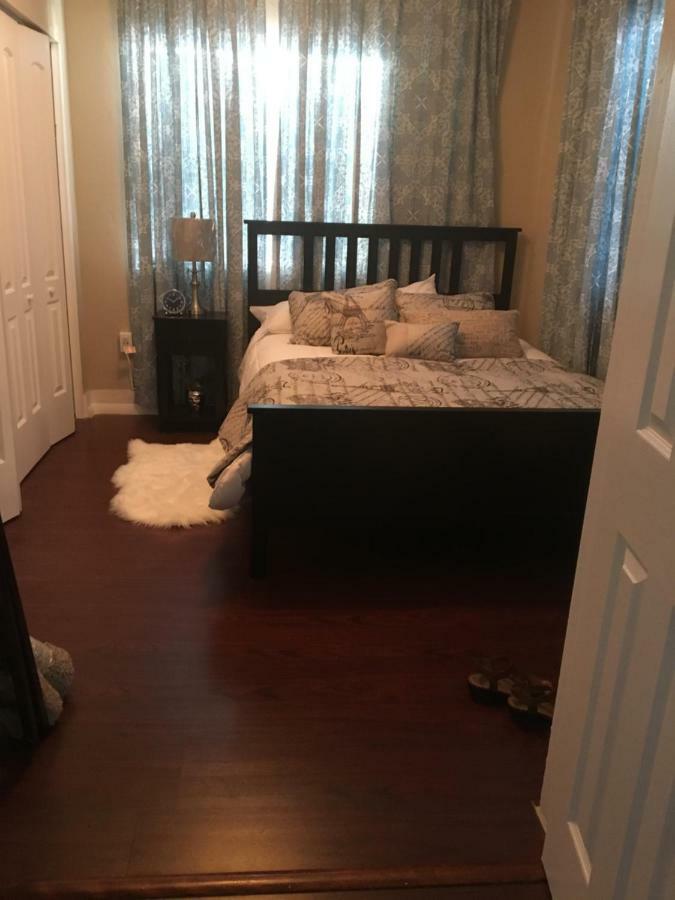Modern 2/1 Apt Near Midtown And Beaches 마이애미 외부 사진